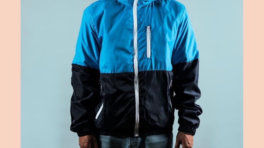 Zipped Jacket - PlusPage